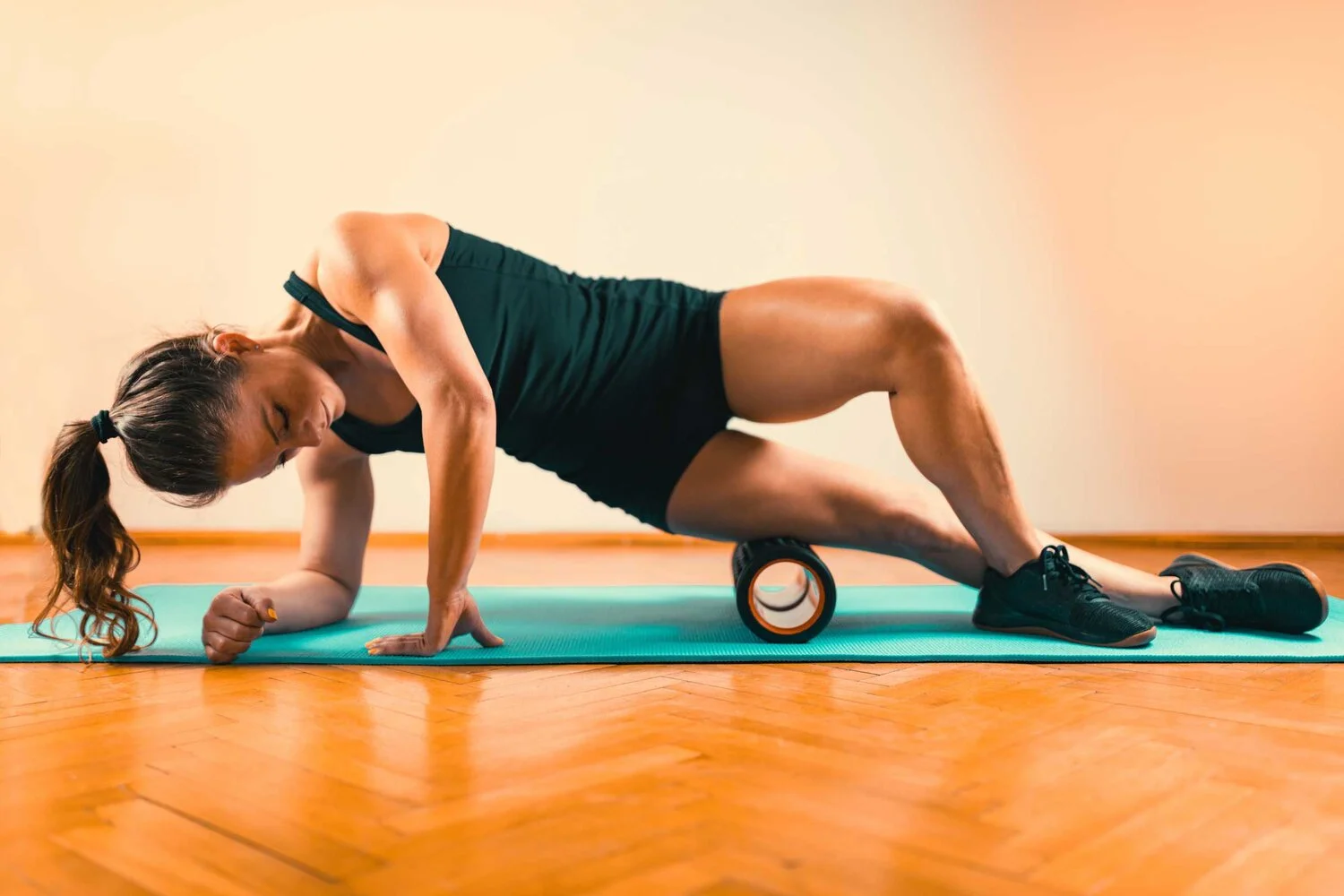 Why The IT Band SHOULD BE Tight: Common Myths and Facts on IT Band Pain